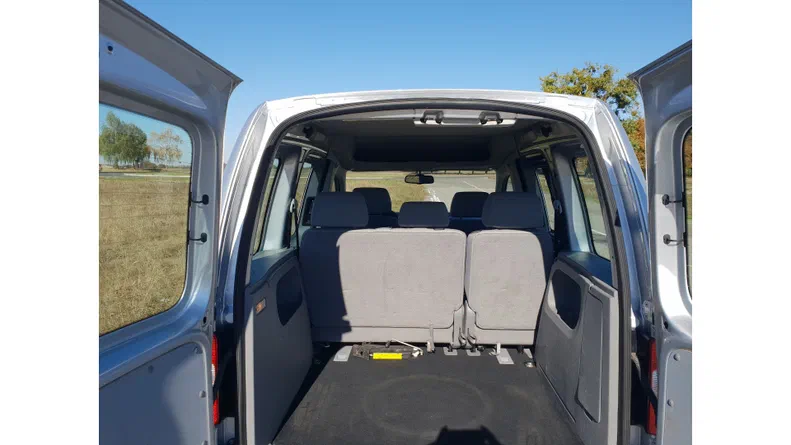 Volkswagen Caddy 2009 - 26