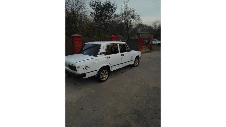 Lada (ВАЗ) 2107 1990