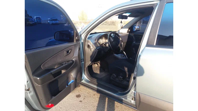 Hyundai Tucson 2008 - 8