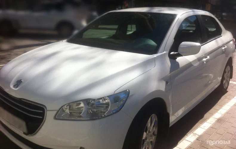 Peugeot 301 2013