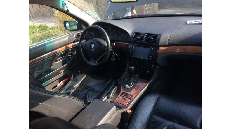 BMW 5 серія 2000 - 5
