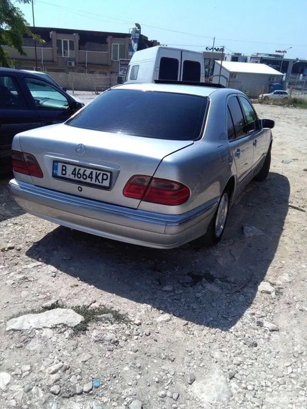 Mercedes-Benz E-Класс 2000
