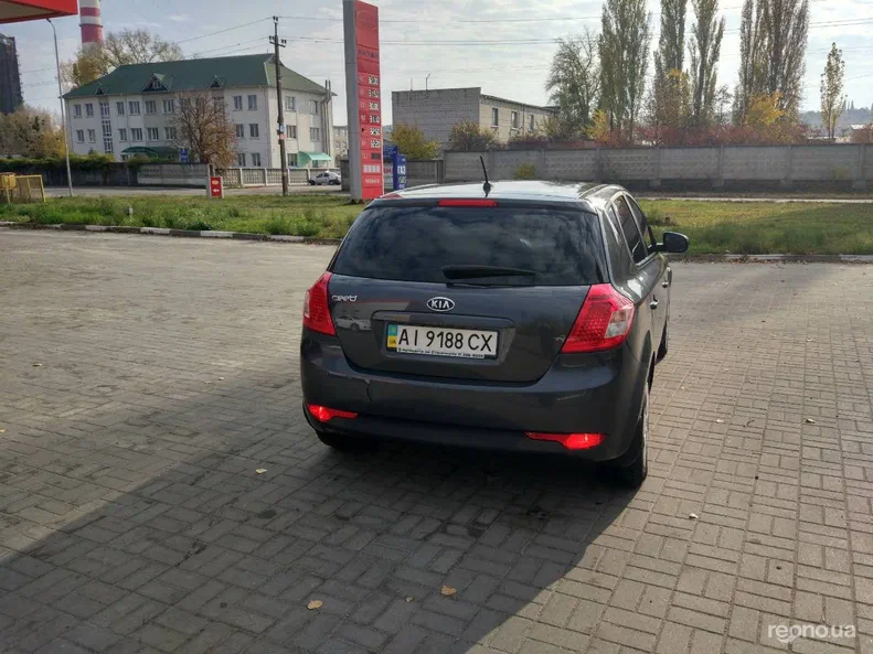 Kia Ceed 2012 - 5