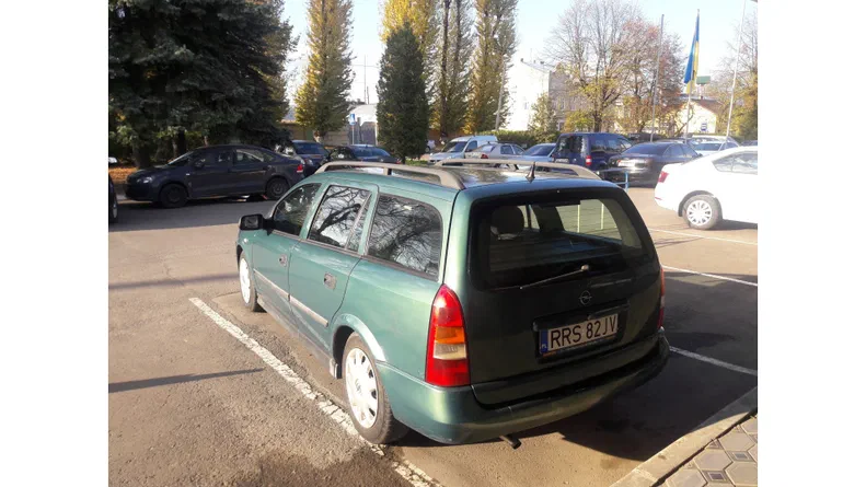 Opel Astra 2000