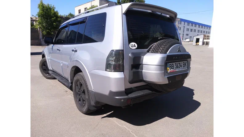 Mitsubishi Pajero 2008