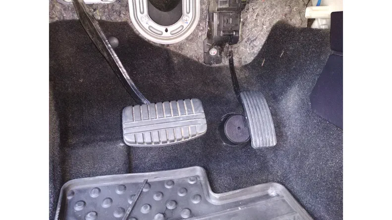 Mitsubishi Pajero 2008 - 7