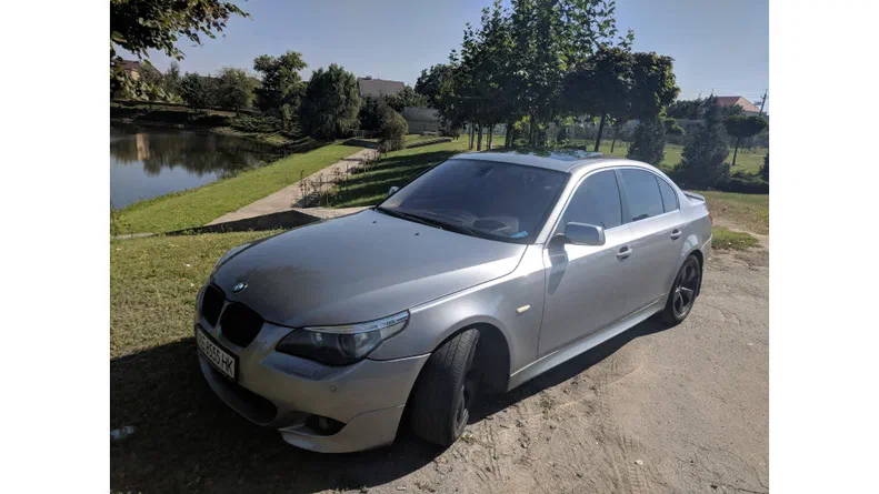 BMW 5 серія 2006 - 24