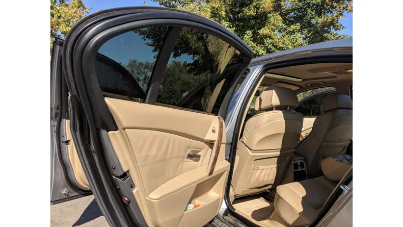 BMW 5 серія 2006 - 40