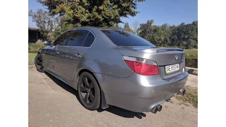 BMW 5 серія 2006 - 26