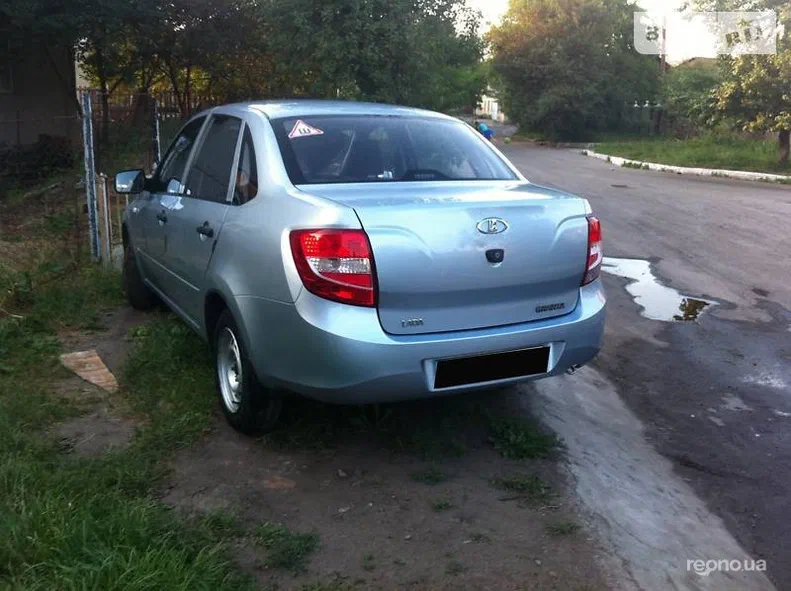 Lada (ВАЗ) Granta 2013