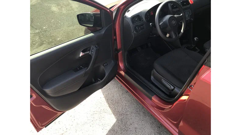 Volkswagen Polo 2012 - 13