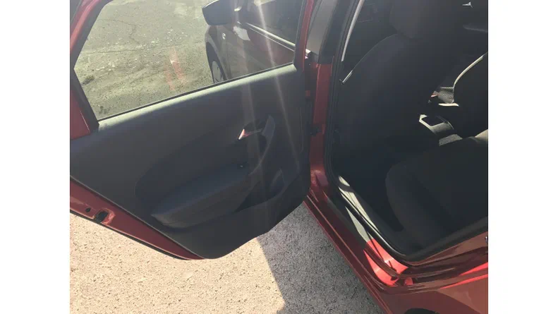 Volkswagen Polo 2012 - 18