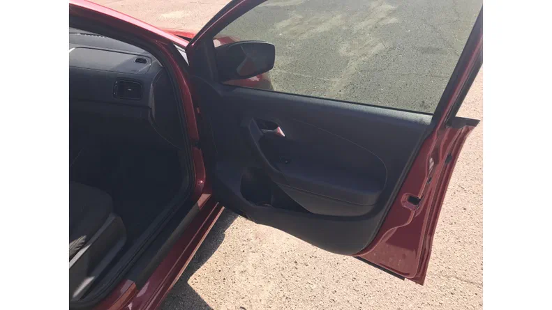 Volkswagen Polo 2012 - 26