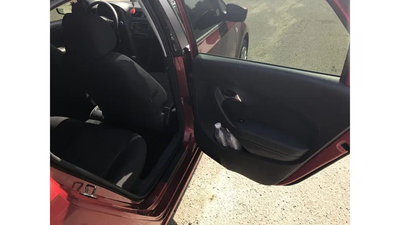 Volkswagen Polo 2012 - 19