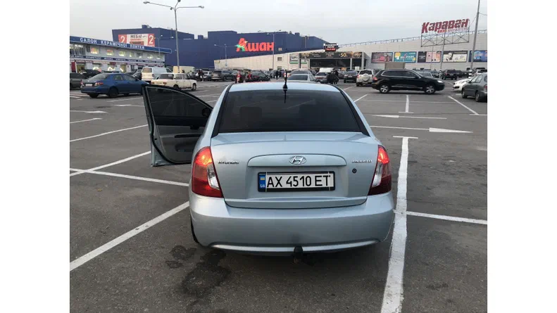 Hyundai Accent 2008 - 5