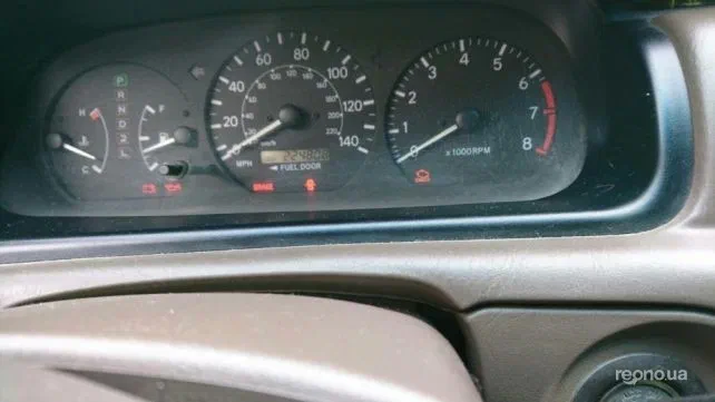 Toyota Camry 2000 - 6