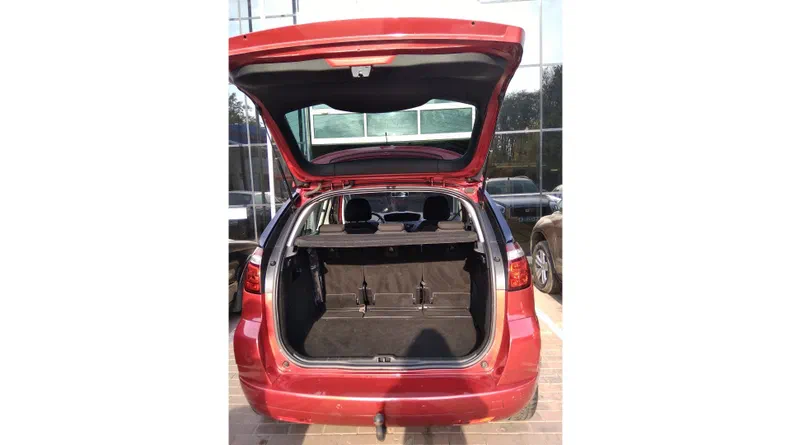 Citroen C4 Picasso 2011 - 5