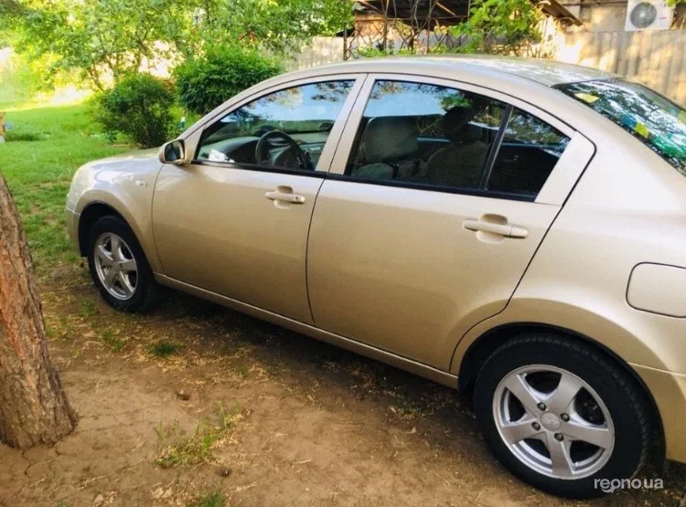 Chery E5 2007