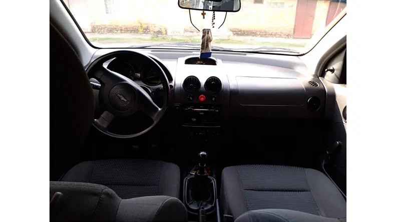 Chevrolet Aveo 2005 - 10