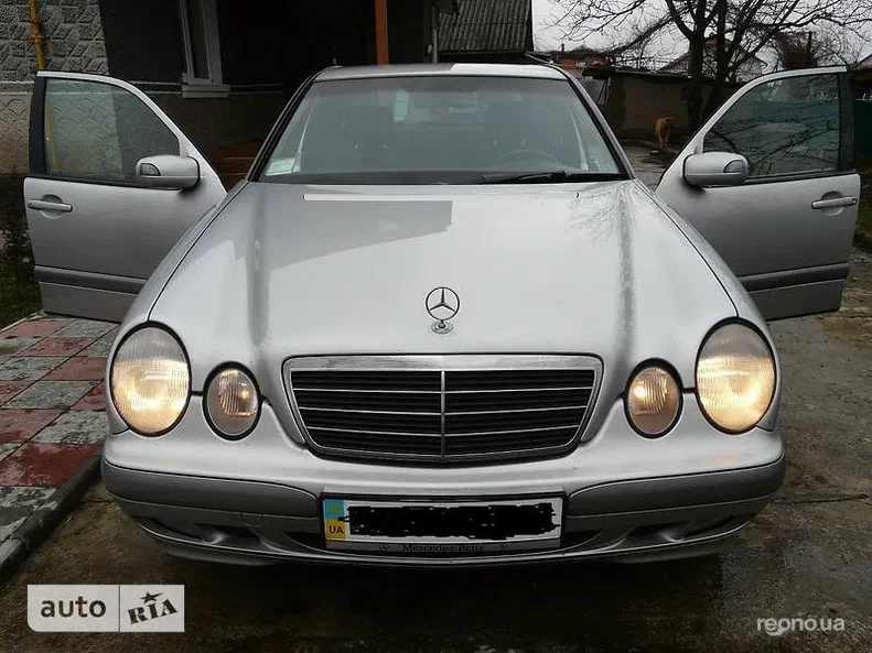 Mercedes-Benz E-Класс 2001