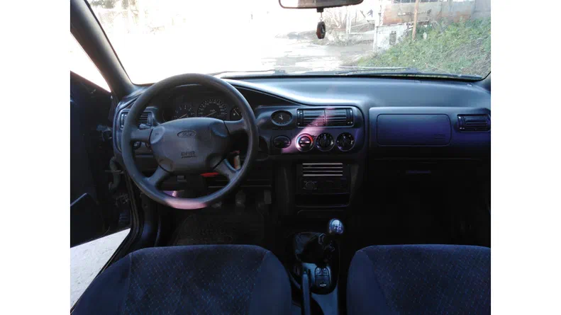 Ford Escort 1997