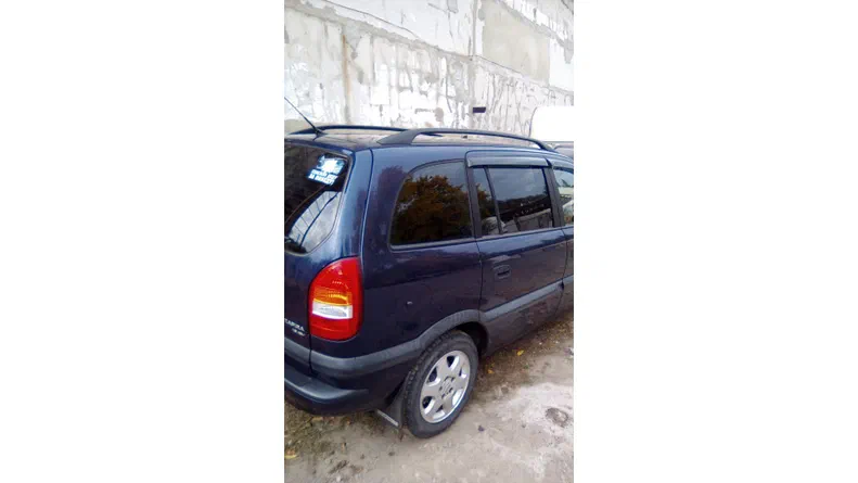 Opel Zafira 2000