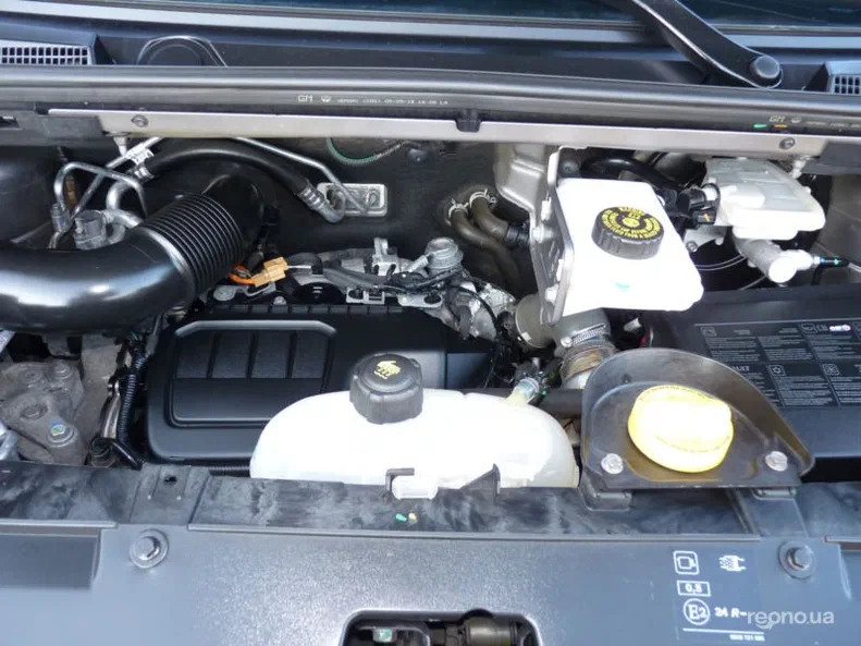 Renault Trafic 2015 - 11