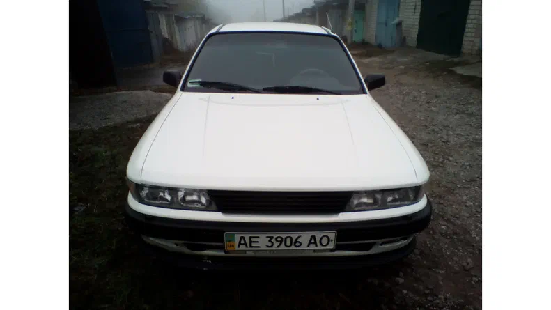 Mitsubishi Galant 1988