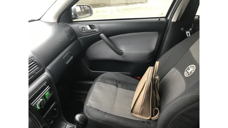 Skoda Octavia 2008 - 10