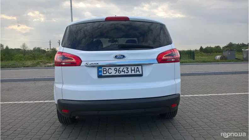 Ford S-MAX 2013 - 21