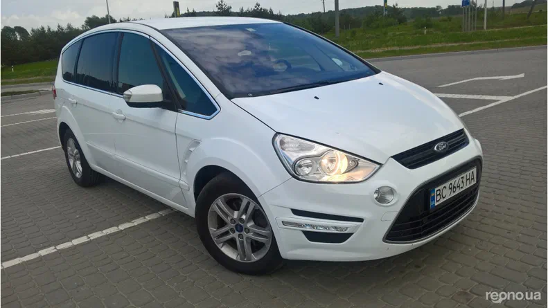 Ford S-MAX 2013