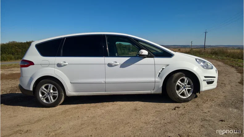 Ford S-MAX 2013 - 25