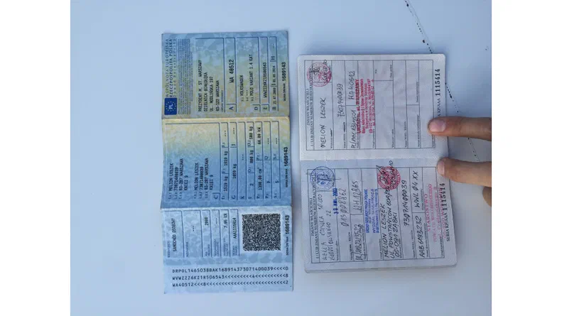 Volkswagen Polo 2000 - 17