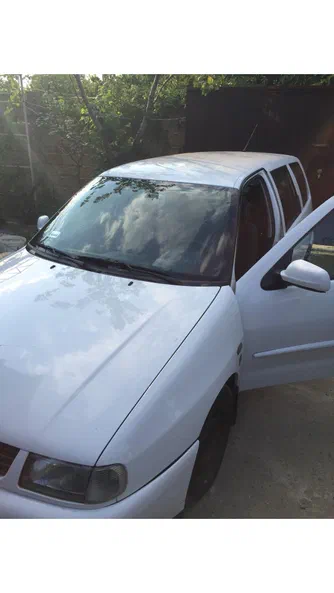 Volkswagen Polo 2000