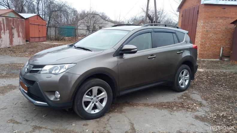 Toyota RAV4 2014
