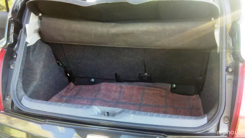 Nissan Micra 2005 - 11