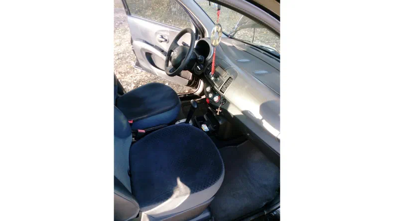 Nissan Micra 2005 - 8