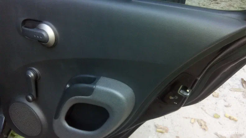 Nissan Micra 2005 - 12