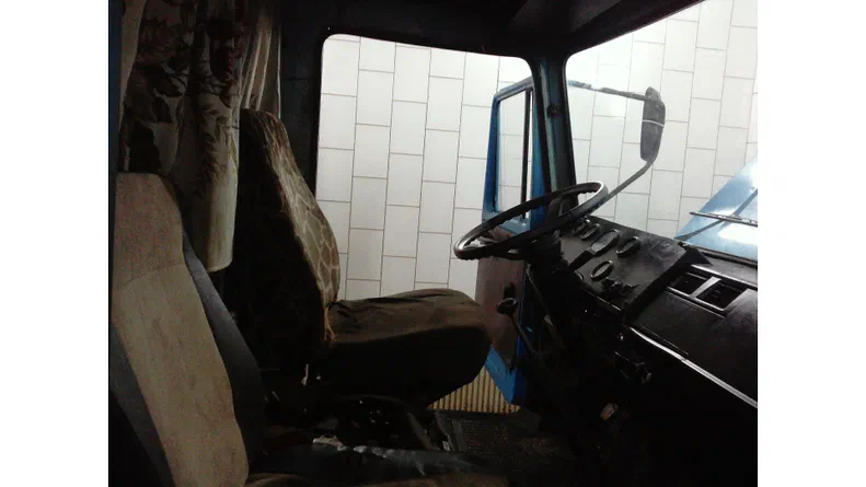 ГАЗ 3307 1993 - 10