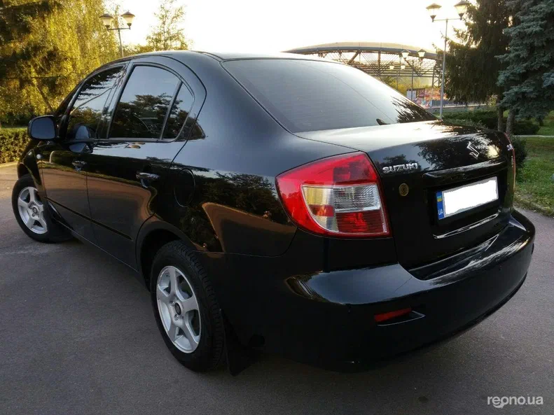Suzuki SX4 2010 - 7