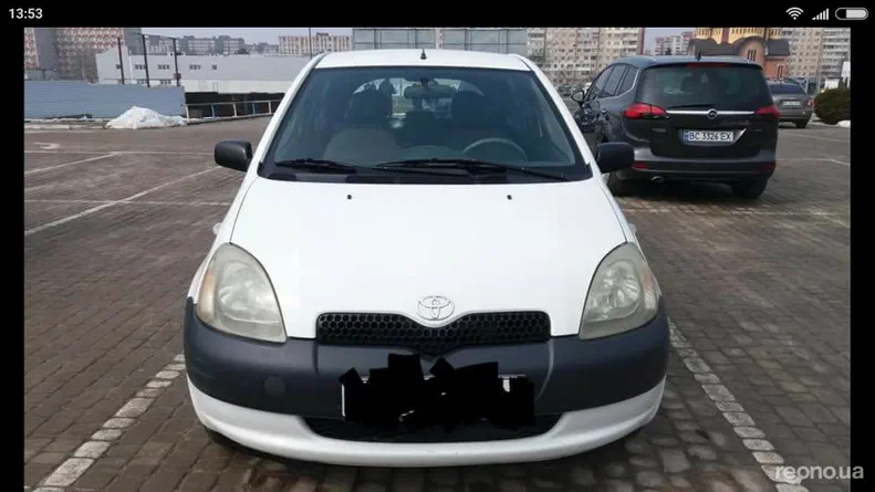Toyota Yaris 1999