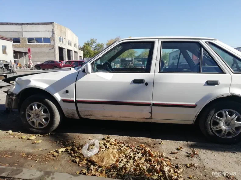 Ford Escort 1988 - 6