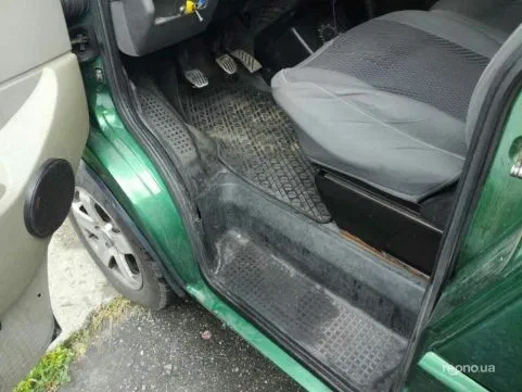 Volkswagen Transporter 2000 - 5