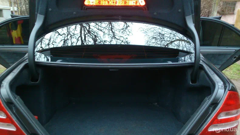 Mercedes-Benz C-Клас 2002 - 17