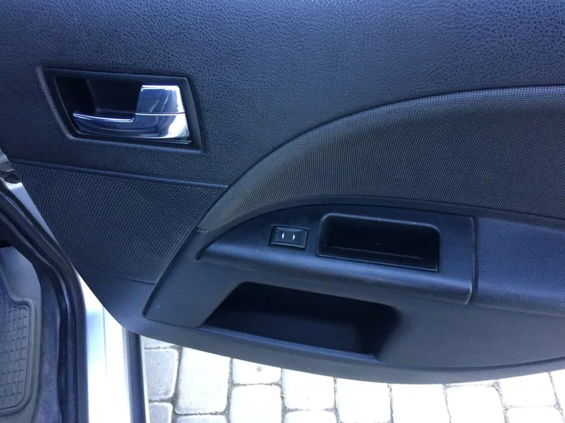 Ford Mondeo 2006 - 20