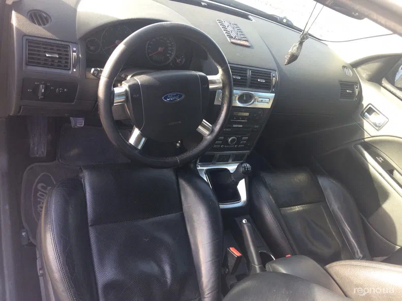 Ford Mondeo 2006 - 36