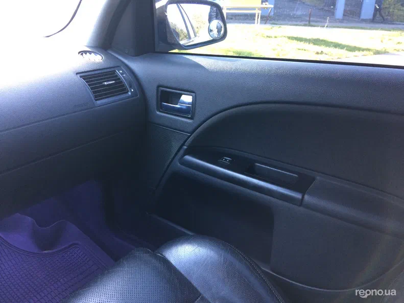 Ford Mondeo 2006 - 14