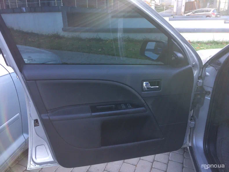 Ford Mondeo 2006 - 9