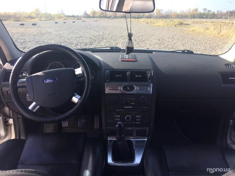 Ford Mondeo 2006 - 35