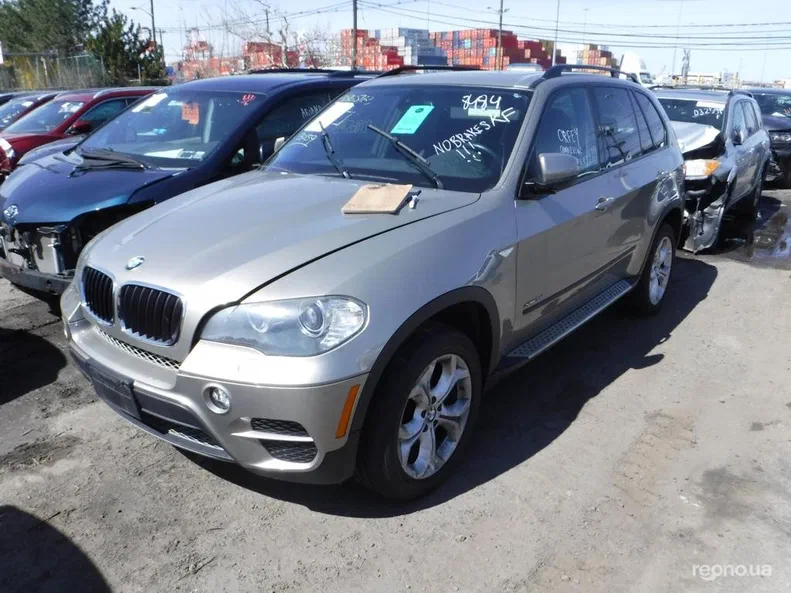 BMW X5 2011 - 11